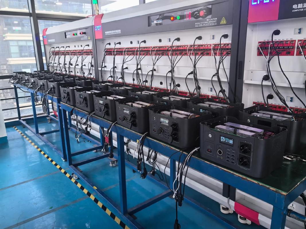 移動戶外電源 為移動終端設備續航的便攜電力解決方案